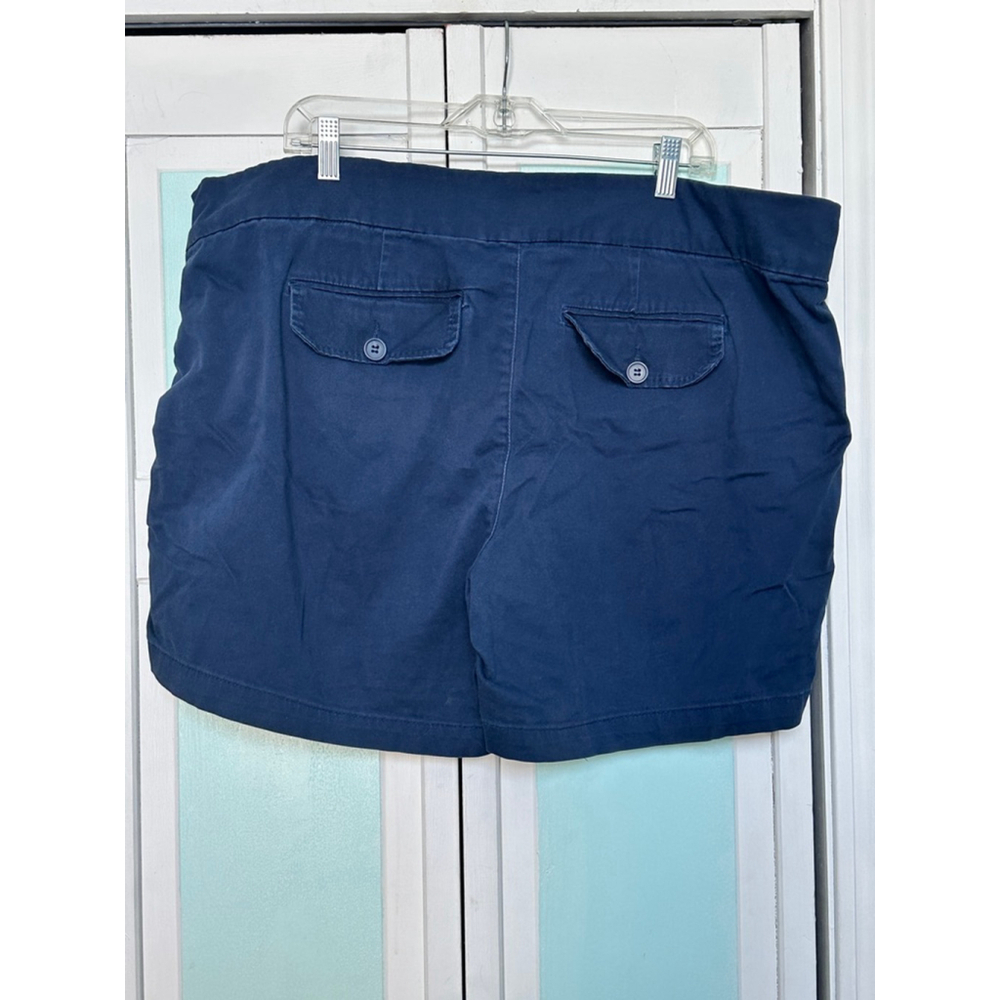 Westport 18W Navy Blue Shorts Buttons from Dress Barn 6.5” inseam - Picture 2 of 3